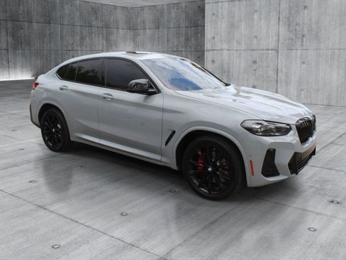 Used 2025 BMW X4 M40i w/ Premium Package AWD/4WD image 8