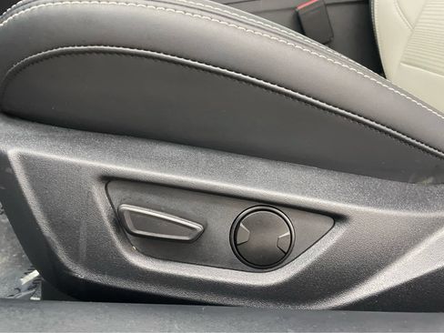 Used 2024 Ford Mustang GT Premium RWD image 8
