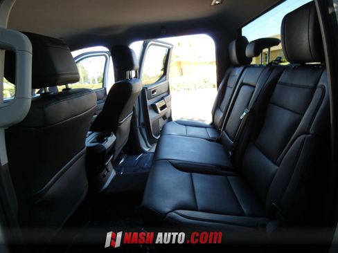 Used 2024 Toyota Tundra Limited AWD/4WD image 43
