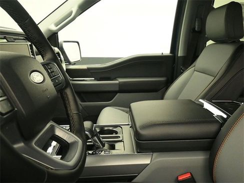 New 2025 Ford F150 Lariat w/ Equipment Group 502A High image 17