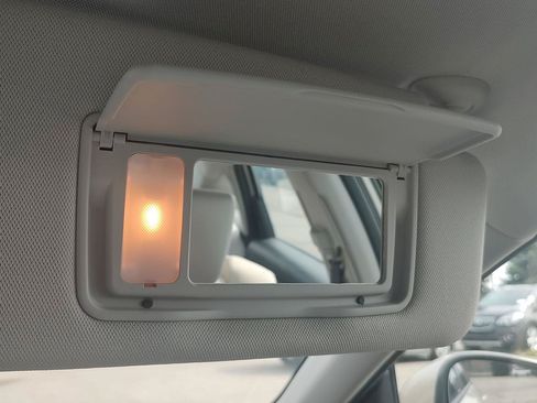 Used 2019 Honda Accord LX image 7