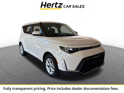 Used 2025 Kia Soul LX w/ LX Technology Package