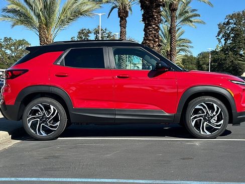 New 2026 Chevrolet TrailBlazer RS w/ Driver Confidence Package image 2