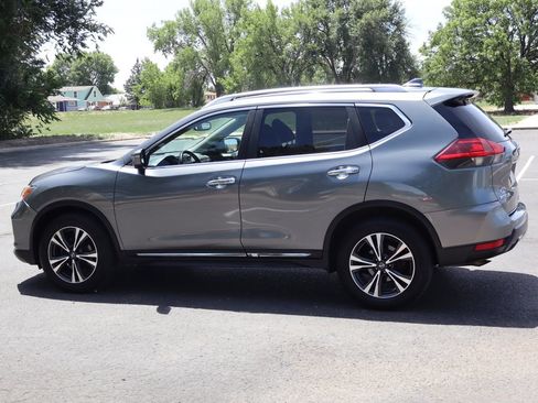 Used 2018 Nissan Rogue SL AWD/4WD image 8