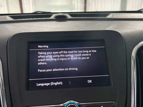 Used 2024 Chevrolet Equinox LT image 18