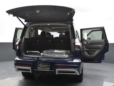 Certified 2025 INFINITI QX80 Sensory image 36
