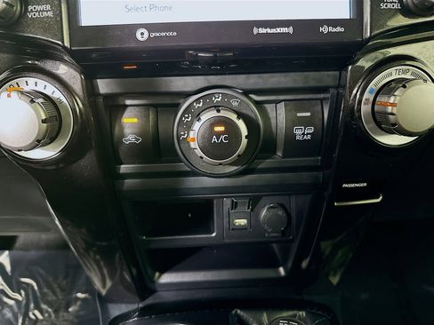 Used 2024 Toyota 4Runner TRD Off-Road image 23