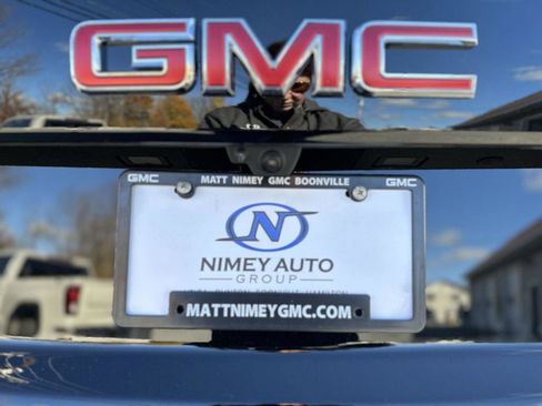 New 2026 GMC Yukon XL Elevation w/ LPO, Floor Liner Package AWD/4WD image 35