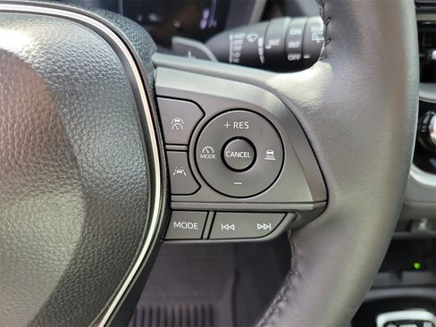 Used 2025 Toyota Corolla Cross AWD Hybrid image 22