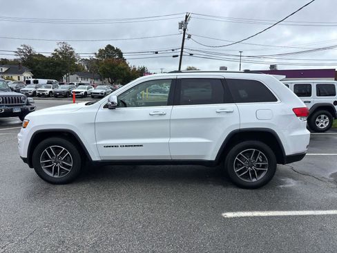 Certified 2019 Jeep Grand Cherokee Limited image 4