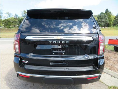 Used 2021 Chevrolet Tahoe LS image 18