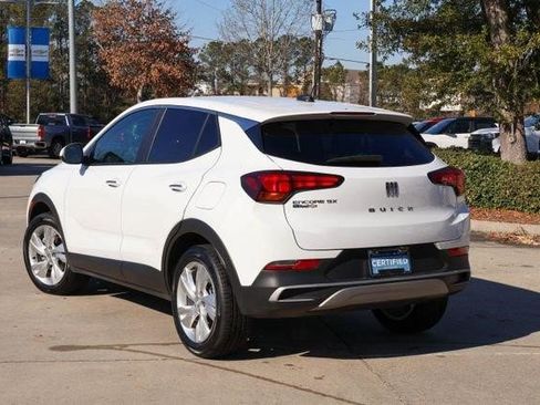 Certified 2025 Buick Encore GX Preferred image 2