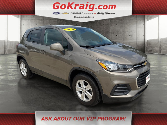 Used 2020 Chevrolet Trax LS w/ Tint and Cruise Package FWD image 3