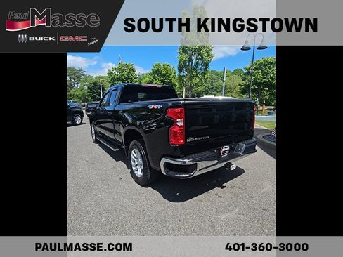 Used 2023 Chevrolet Silverado 1500 LT AWD/4WD image 5