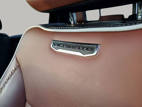 Used 2024 GMC Sierra 1500 Denali Ultimate image 32