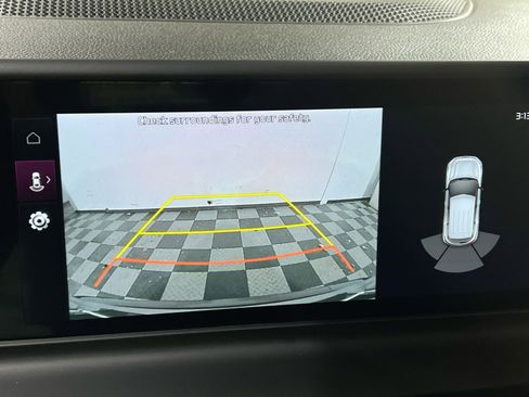 Used 2025 Kia Seltos EX image 27