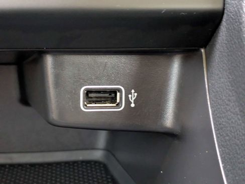 Used 2019 Volkswagen Jetta S image 25