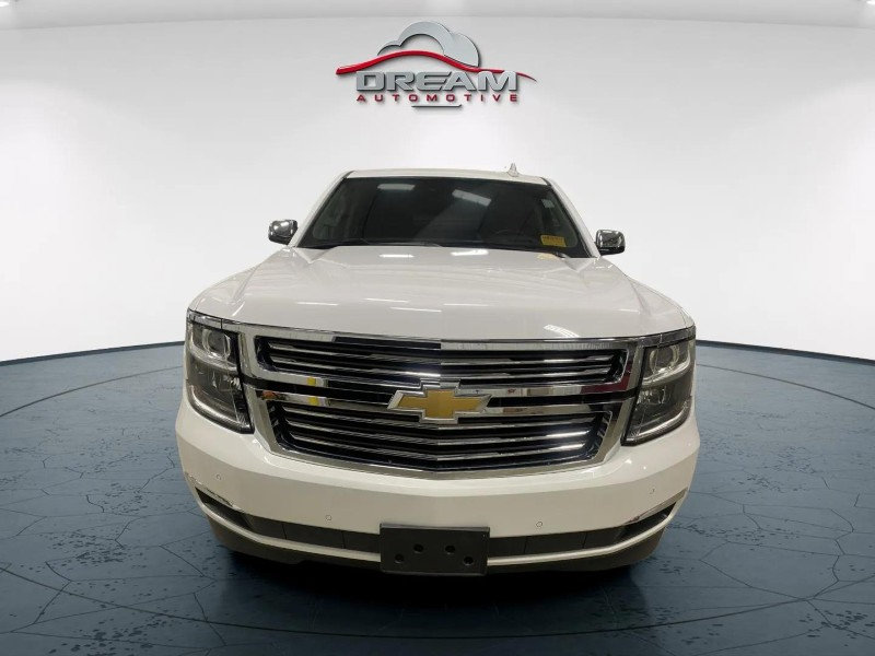 Used 2020 Chevrolet Suburban Premier w/ Premier 6.2L Value Package AWD/4WD image 3