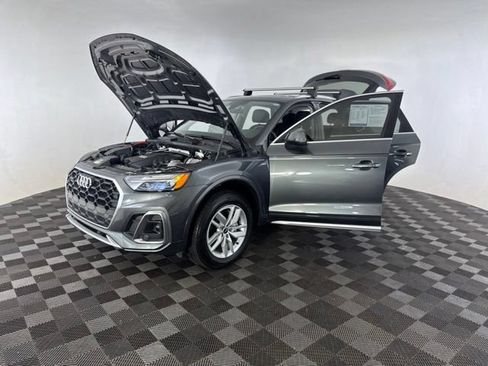 Used 2023 Audi Q5 2.0T Premium w/ Convenience Package AWD/4WD image 13