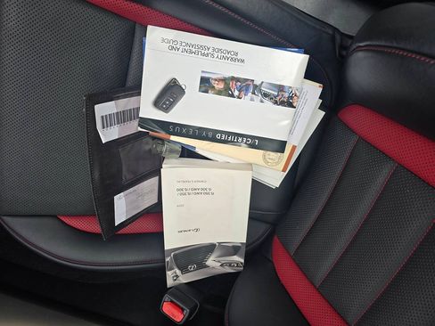 Used 2019 Lexus IS 300 RWD image 30