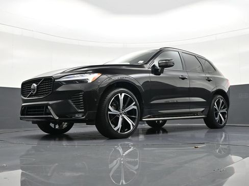 Certified 2022 Volvo XC60 B5 R-Design w/ Advanced Package image 29