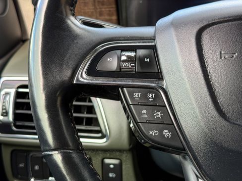 Used 2022 Lincoln Navigator Black Label image 41