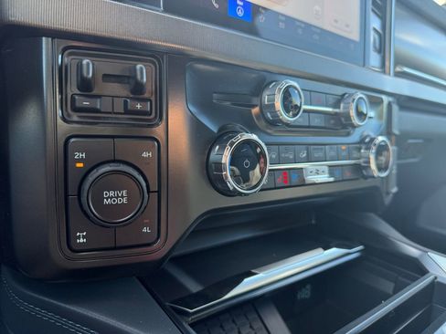 New 2026 Ford F350 Platinum image 34