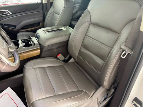 Used 2019 GMC Yukon Denali w/ Denali Ultimate Package image 37