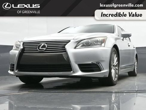 Used 2013 Lexus LS 460 w/ Comfort Pkg RWD image 31