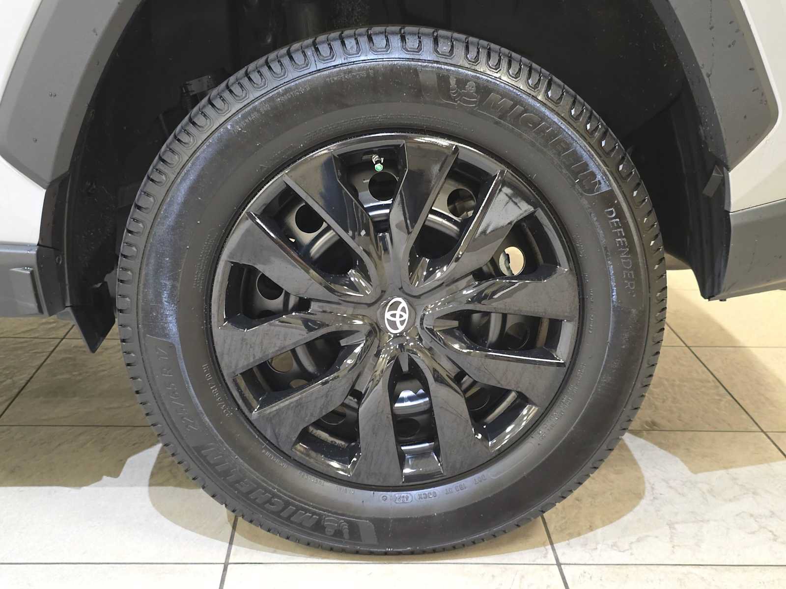 Used 2020 Toyota RAV4 LE w/ All Weather Liner Package FWD image 8