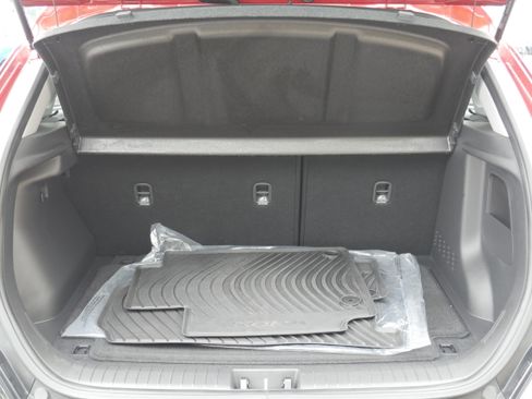 Used 2023 Hyundai Kona SEL w/ Convenience Package FWD image 6