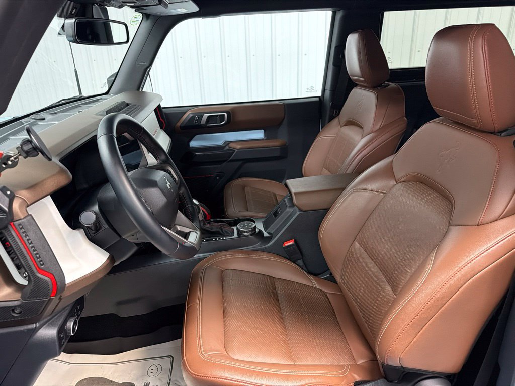 Used 2024 Ford Bronco Heritage Edition AWD/4WD image 30