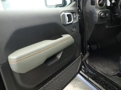 New 2026 Jeep Gladiator Mojave w/ Safety Group AWD/4WD image 34