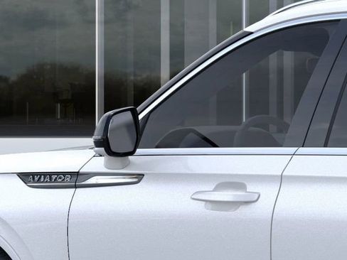 New 2025 Lincoln Aviator Black Label image 20
