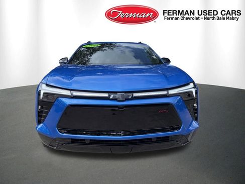 Used 2025 Chevrolet Blazer EV RS RWD image 2