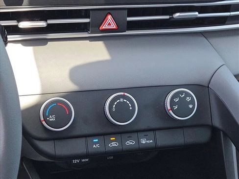 New 2026 Hyundai Elantra SE FWD image 16