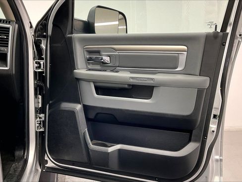 Used 2015 RAM 2500 Lone Star image 26