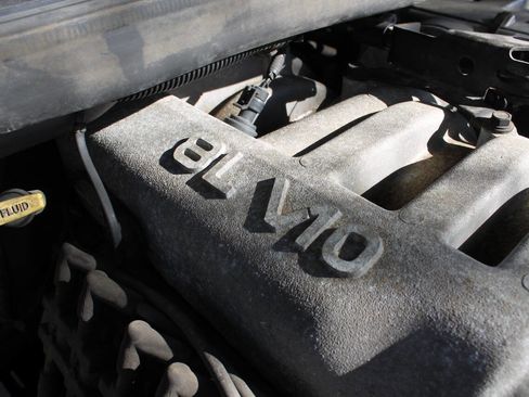Used 1997 Dodge Ram 2500 Truck 2WD Club Cab image 30