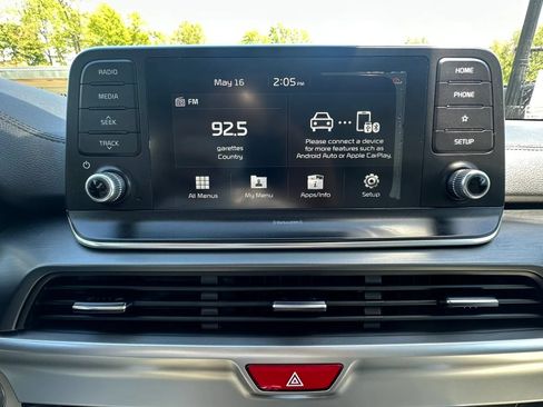 Used 2020 Kia Telluride S AWD/4WD image 14