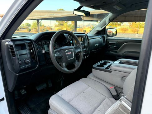 Used 2015 GMC Sierra 1500 2WD Regular Cab image 10