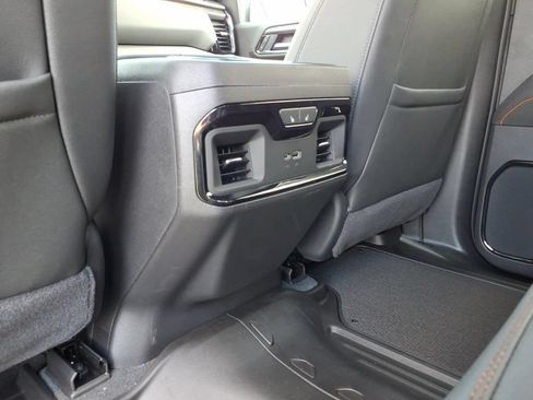 New 2026 GMC Sierra 1500 AT4 w/ AT4 Premium Package AWD/4WD image 16