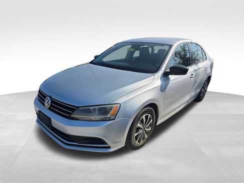 Used 2015 Volkswagen Jetta S FWD image 1