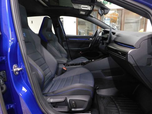 Used 2025 Volkswagen Golf R Black Edition image 97