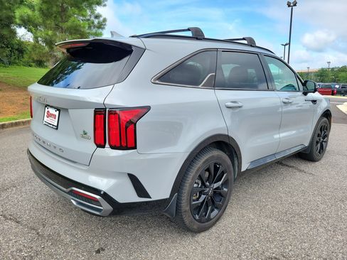 Used 2022 Kia Sorento SX FWD image 5