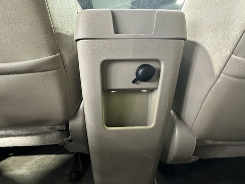 Used 2009 Ford Escape Limited image 30