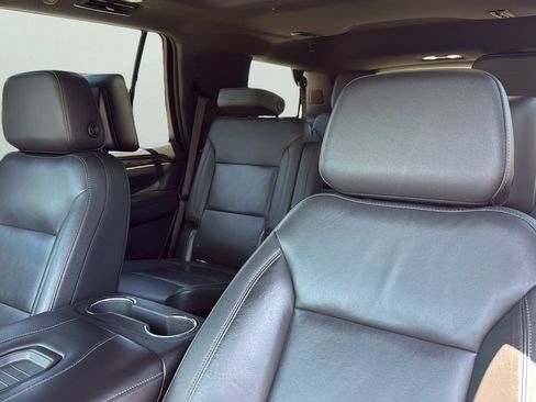 Used 2021 Chevrolet Tahoe LT w/ Rear Media and Nav Package AWD/4WD image 8