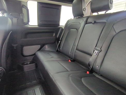 Used 2023 Land Rover Defender 90 S AWD/4WD image 22