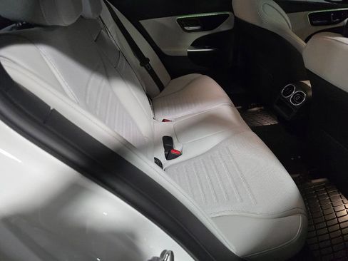 Used 2023 Mercedes-Benz C 300 4MATIC Sedan image 22