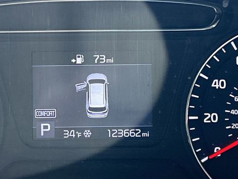 Used 2019 Kia Sorento L image 16