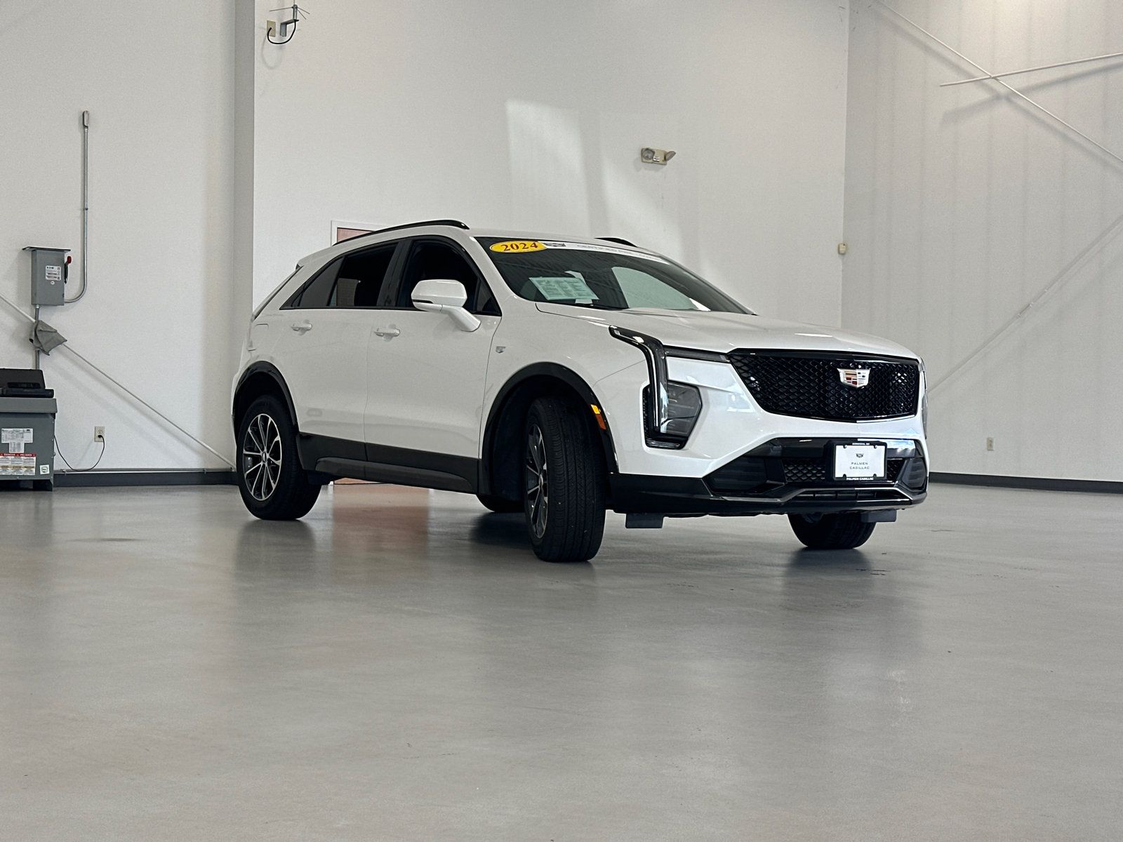 Used 2024 Cadillac XT4 Sport w/ LPO, Floor Liner Package AWD/4WD image 1